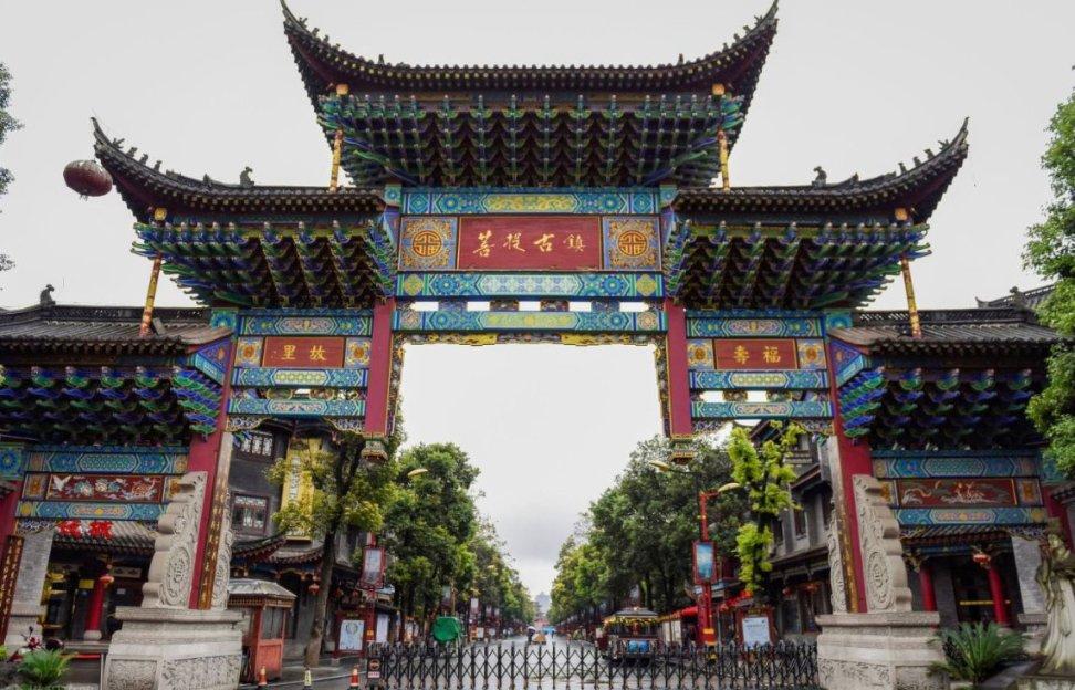 从读报中寻找力量